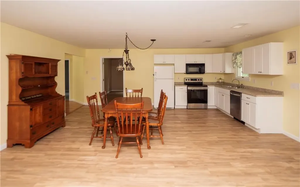 479 Ross Hill Road Charlestown RI 02813
