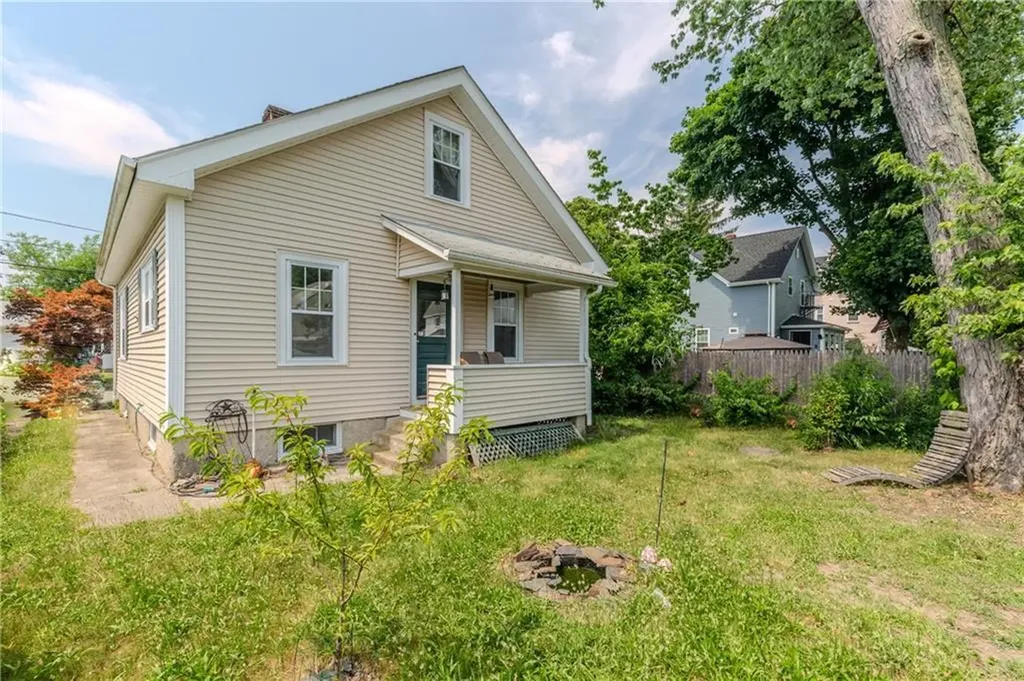 80 Doane Street Cranston RI 02910