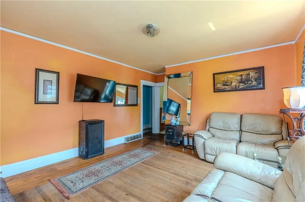 80 Doane Street Cranston RI 02910