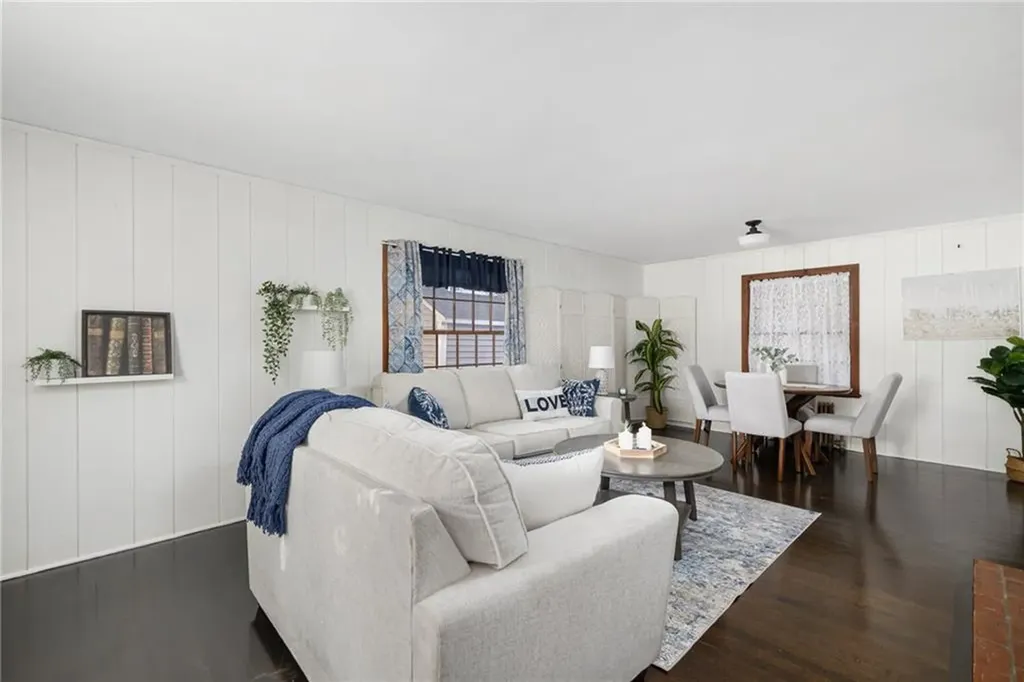60 Elmcroft Avenue Providence RI 02908
