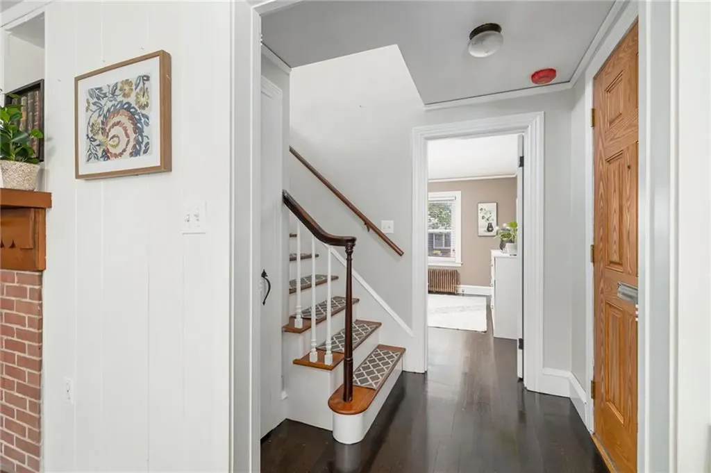 60 Elmcroft Avenue Providence RI 02908