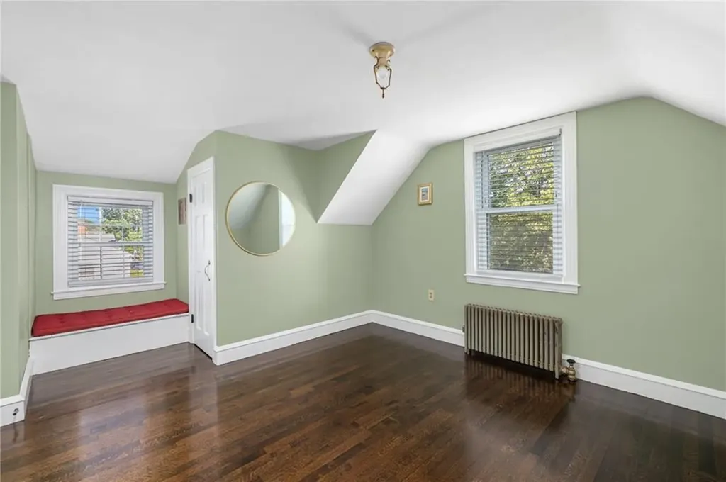 60 Elmcroft Avenue Providence RI 02908