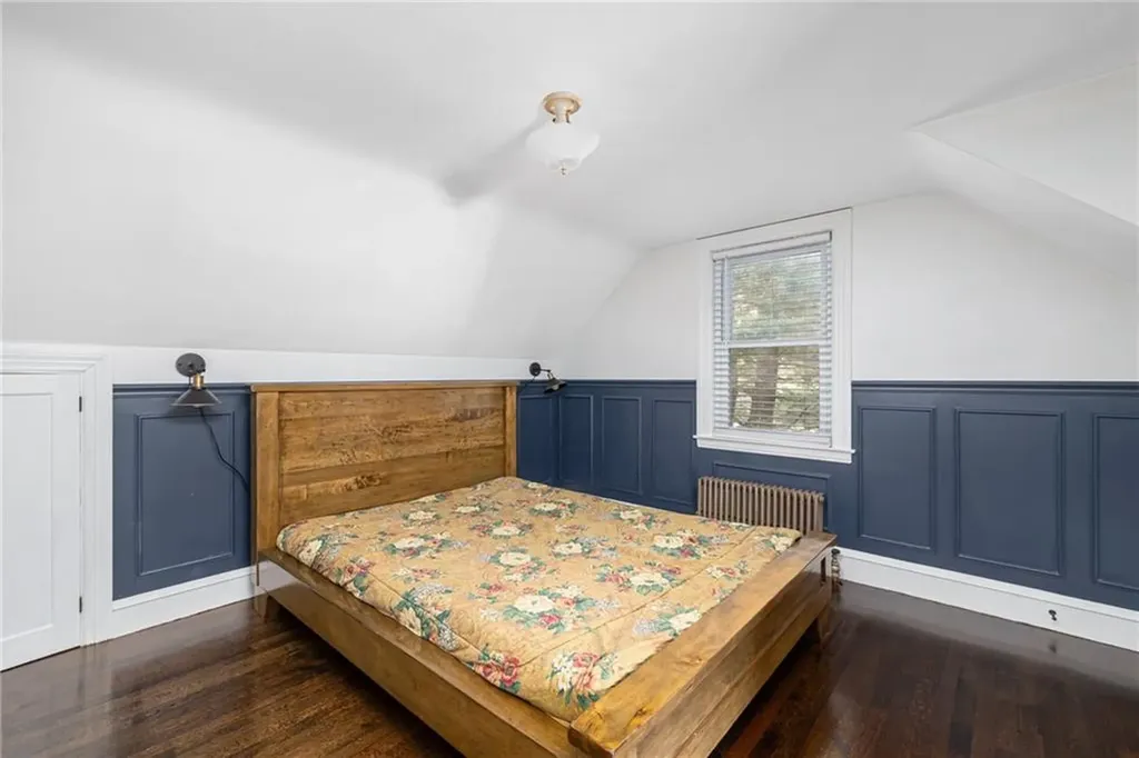60 Elmcroft Avenue Providence RI 02908