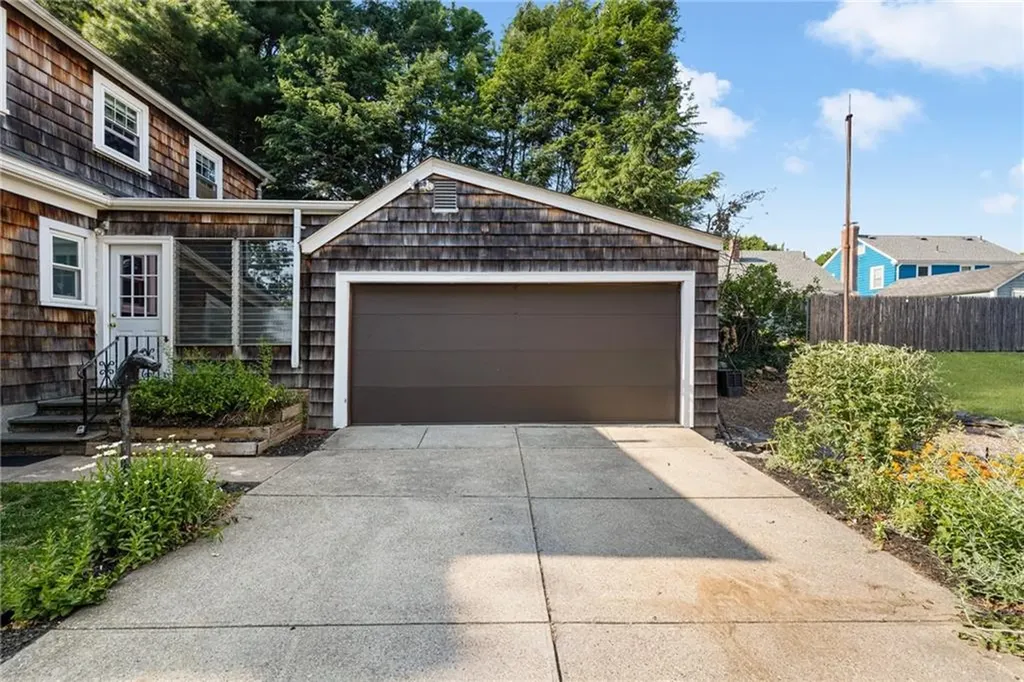 60 Elmcroft Avenue Providence RI 02908