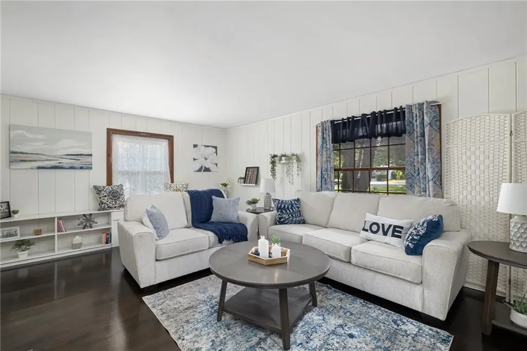 60 Elmcroft Avenue Providence RI 02908
