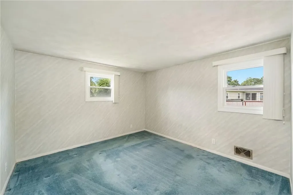 44 Julian Road Warwick RI 02889