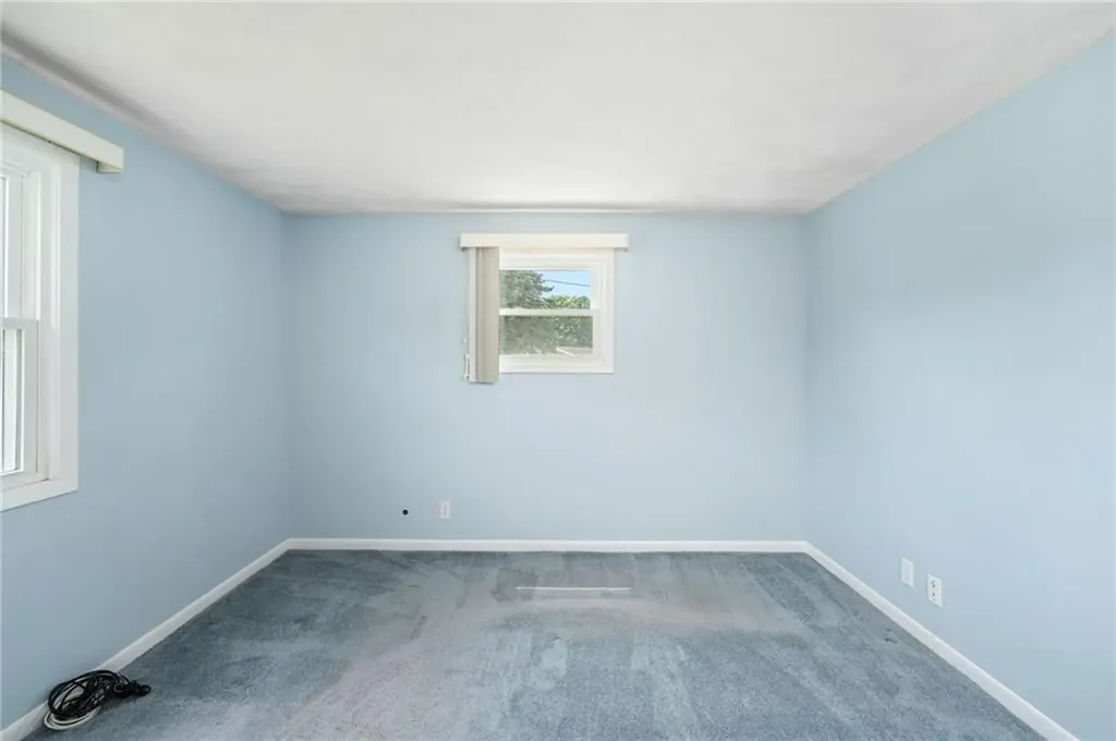 44 Julian Road Warwick RI 02889