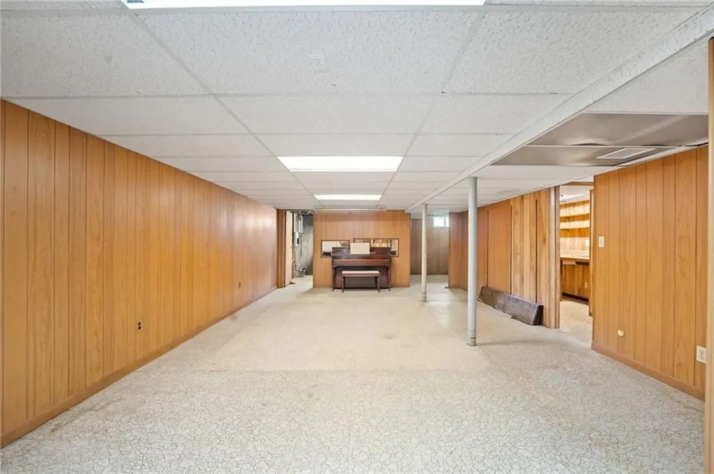 44 Julian Road Warwick RI 02889