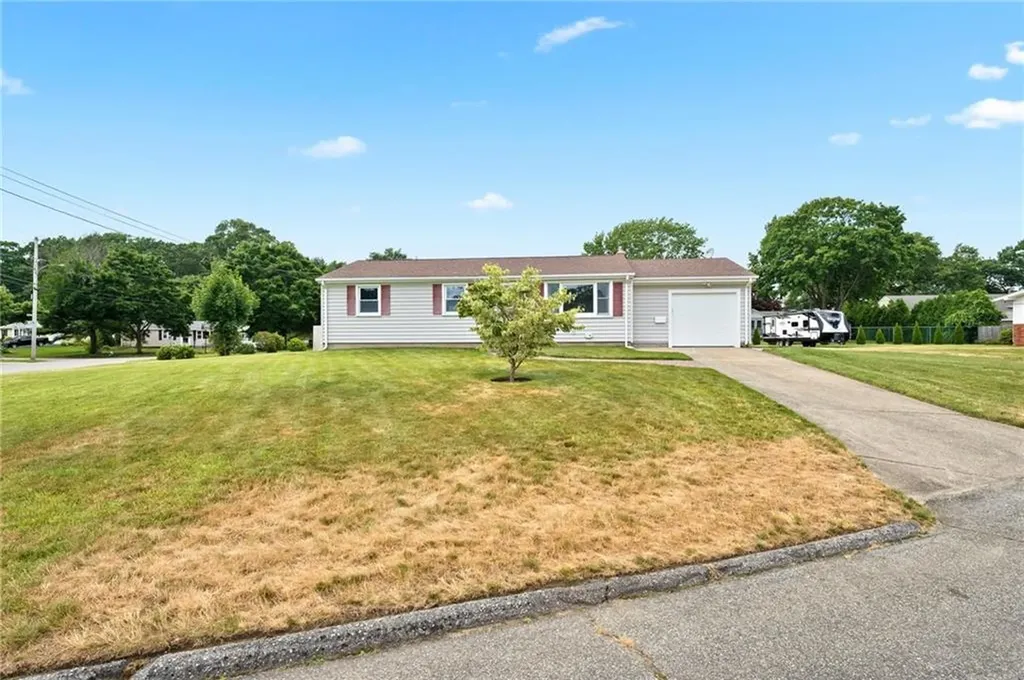 44 Julian Road Warwick RI 02889