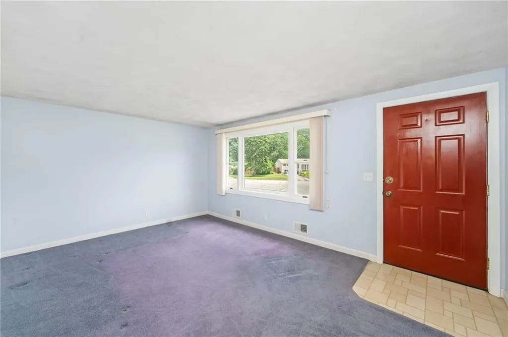 44 Julian Road Warwick RI 02889