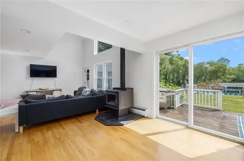 14 Holmested Court Jamestown RI 02835