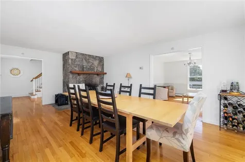 14 Holmested Court Jamestown RI 02835