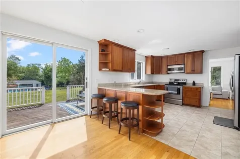 14 Holmested Court Jamestown RI 02835