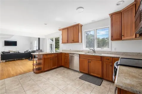 14 Holmested Court Jamestown RI 02835