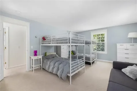 14 Holmested Court Jamestown RI 02835