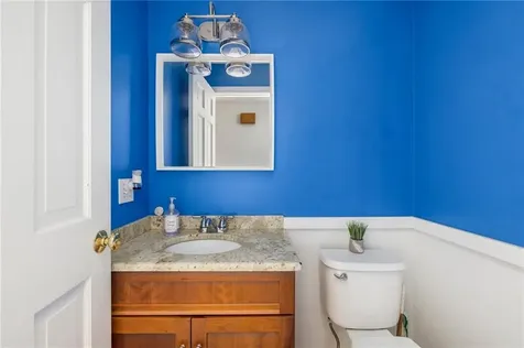 14 Holmested Court Jamestown RI 02835