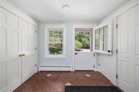 14 Holmested Court Jamestown RI 02835