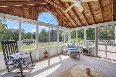 14 Holmested Court Jamestown RI 02835