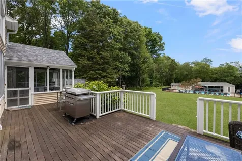 14 Holmested Court Jamestown RI 02835