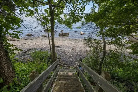 14 Holmested Court Jamestown RI 02835