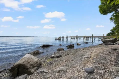 14 Holmested Court Jamestown RI 02835