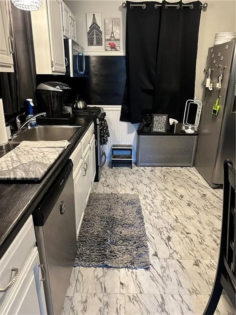 149 Alexander Street Cranston RI 02910