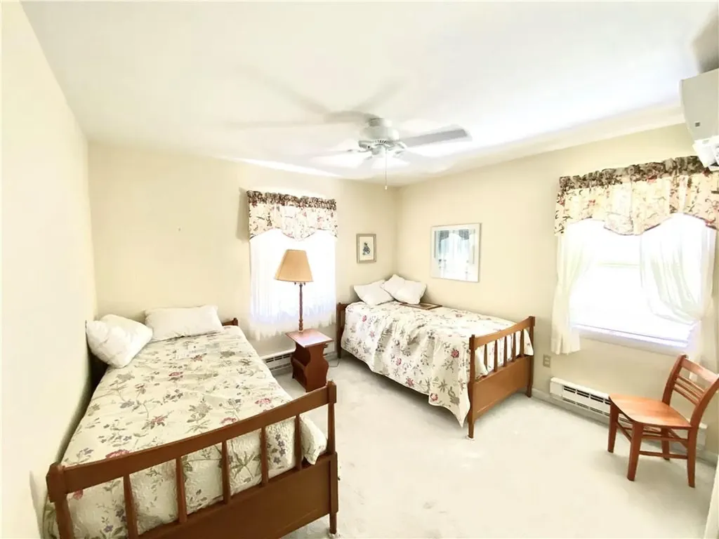 2 Sundale Way Charlestown RI 02813