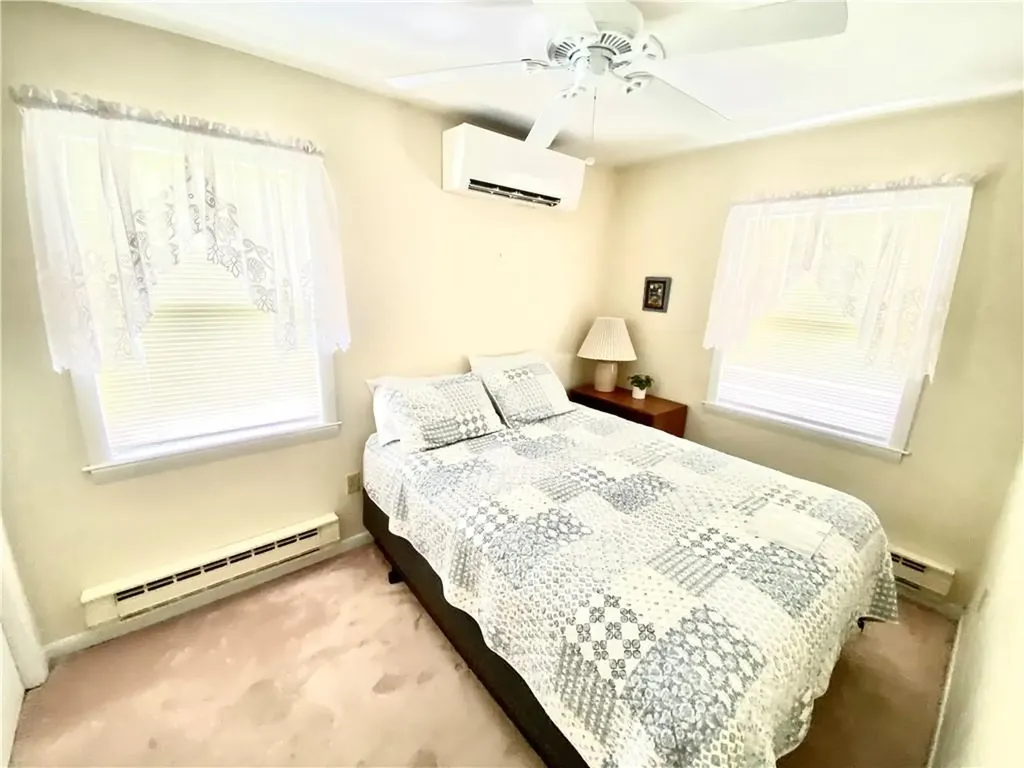 2 Sundale Way Charlestown RI 02813
