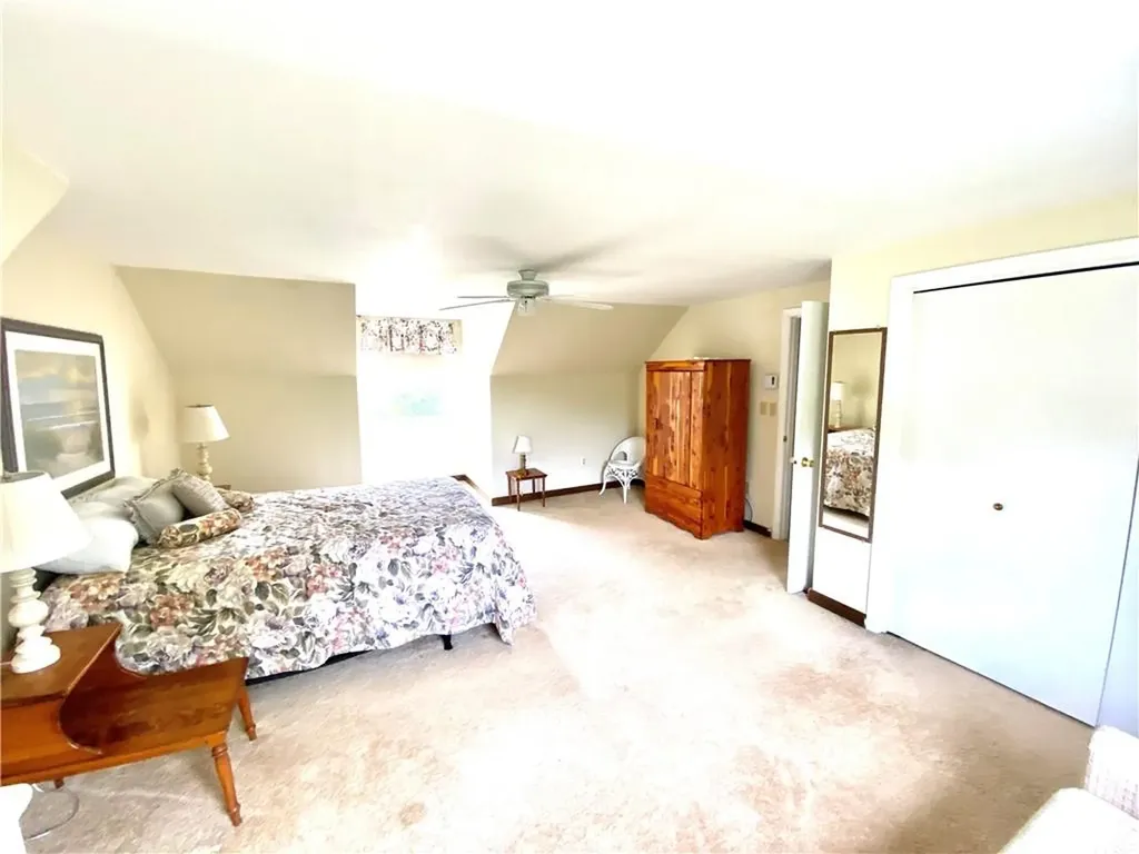 2 Sundale Way Charlestown RI 02813