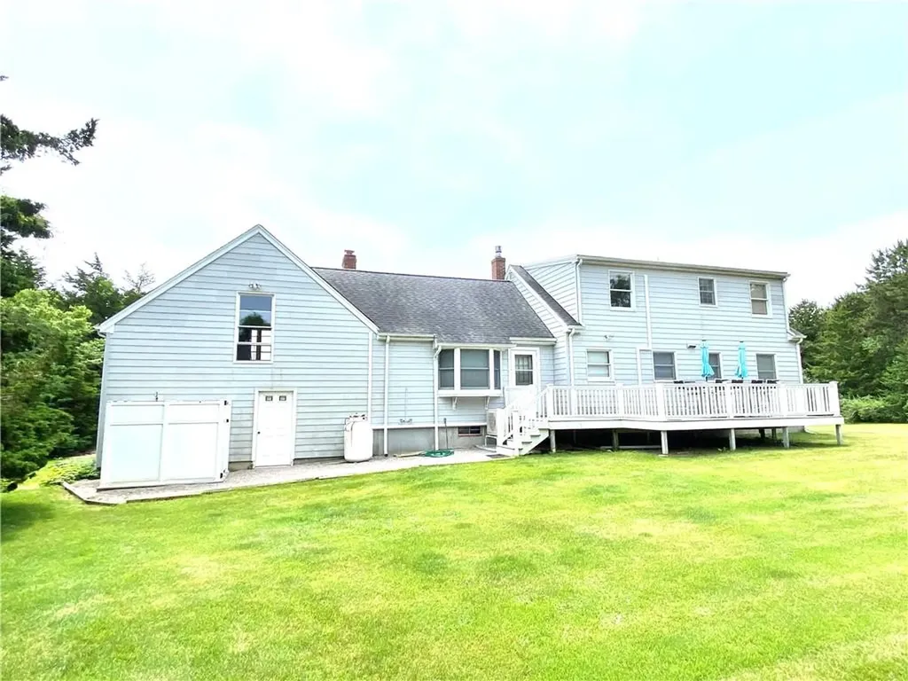 2 Sundale Way Charlestown RI 02813