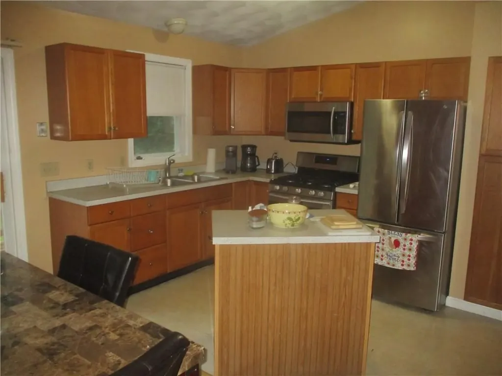 2 Shaw Avenue Johnston RI 02919