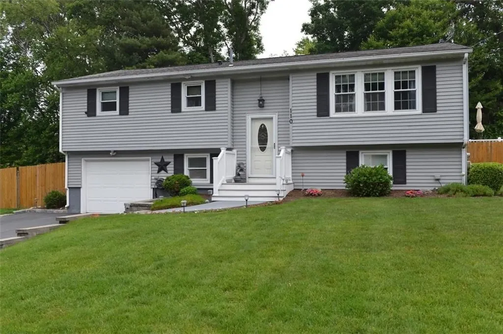 110 Deerfield Drive West Warwick RI 02893