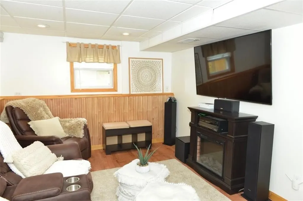 110 Deerfield Drive West Warwick RI 02893
