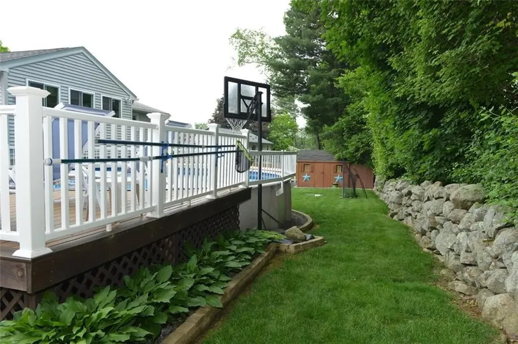 110 Deerfield Drive West Warwick RI 02893