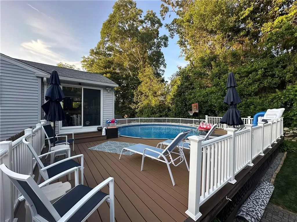 110 Deerfield Drive West Warwick RI 02893