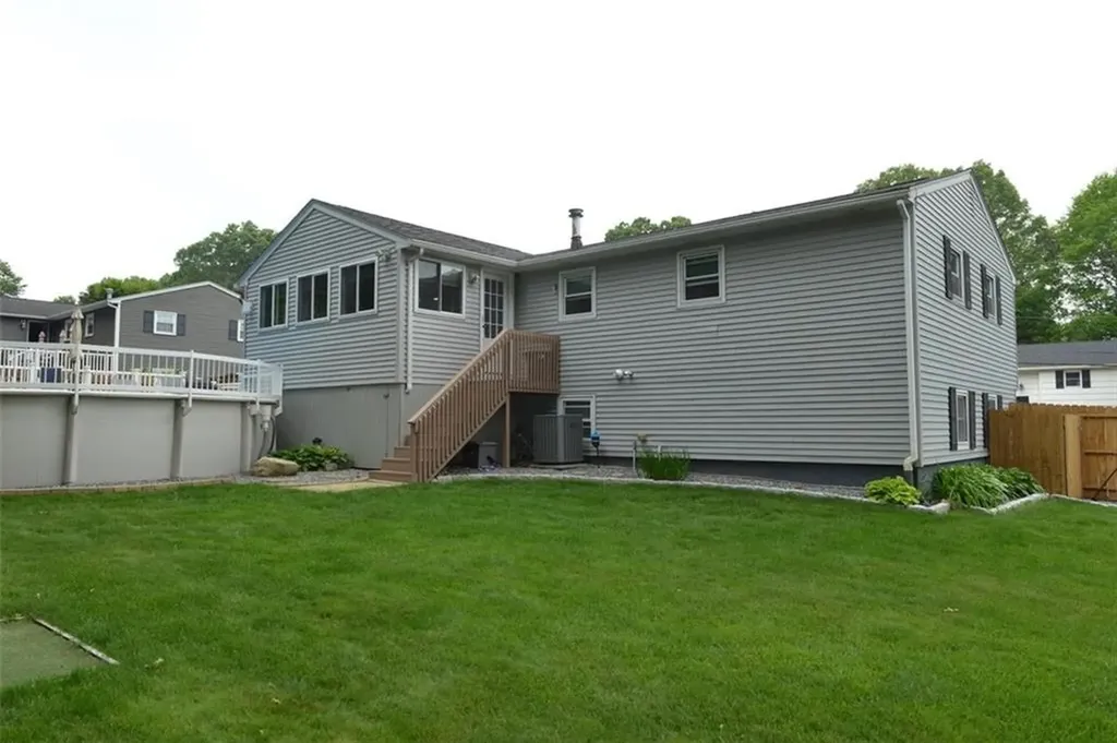 110 Deerfield Drive West Warwick RI 02893