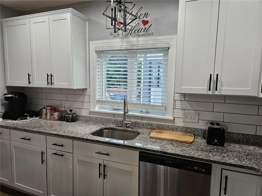 73 Marietta Street Providence RI 02904