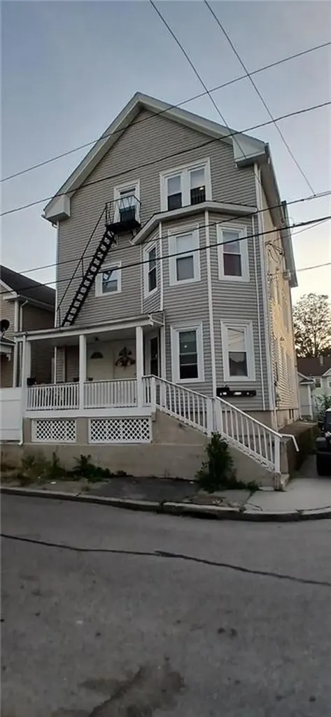 23 Ida Street Providence RI 02909