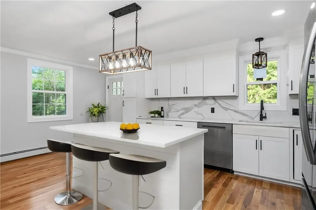 5 Shippee Schoolhouse Road Foster RI 02825