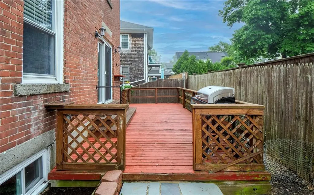 3 Bush Street Newport RI 02840