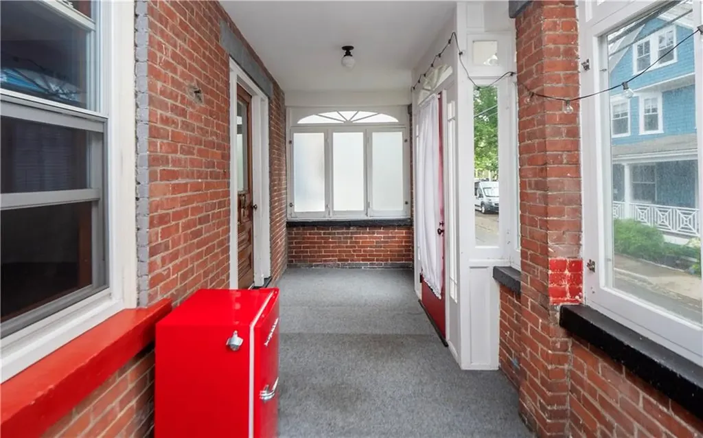 3 Bush Street Newport RI 02840