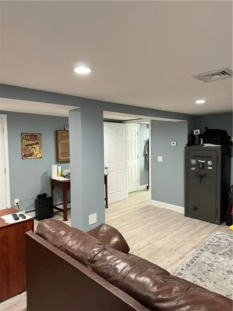 605 607 Armistice Boulevard Pawtucket RI 02861