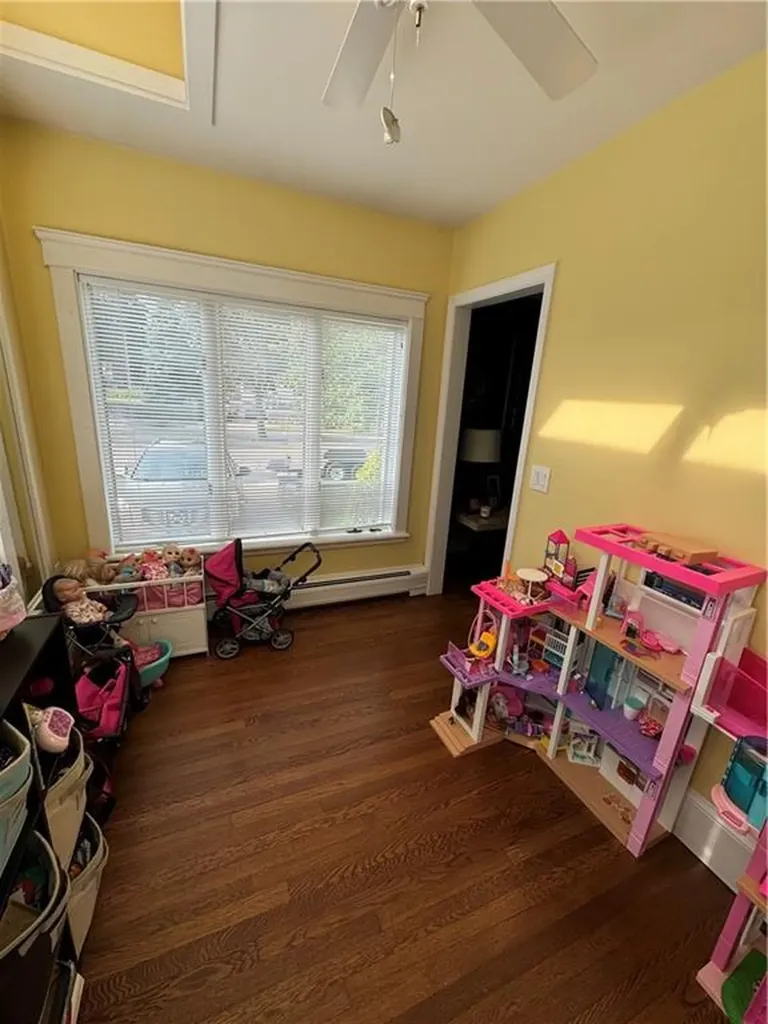 605 607 Armistice Boulevard Pawtucket RI 02861