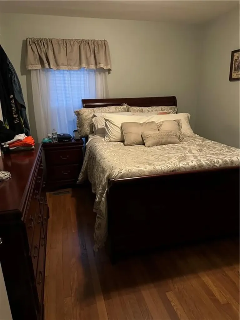 605 607 Armistice Boulevard Pawtucket RI 02861