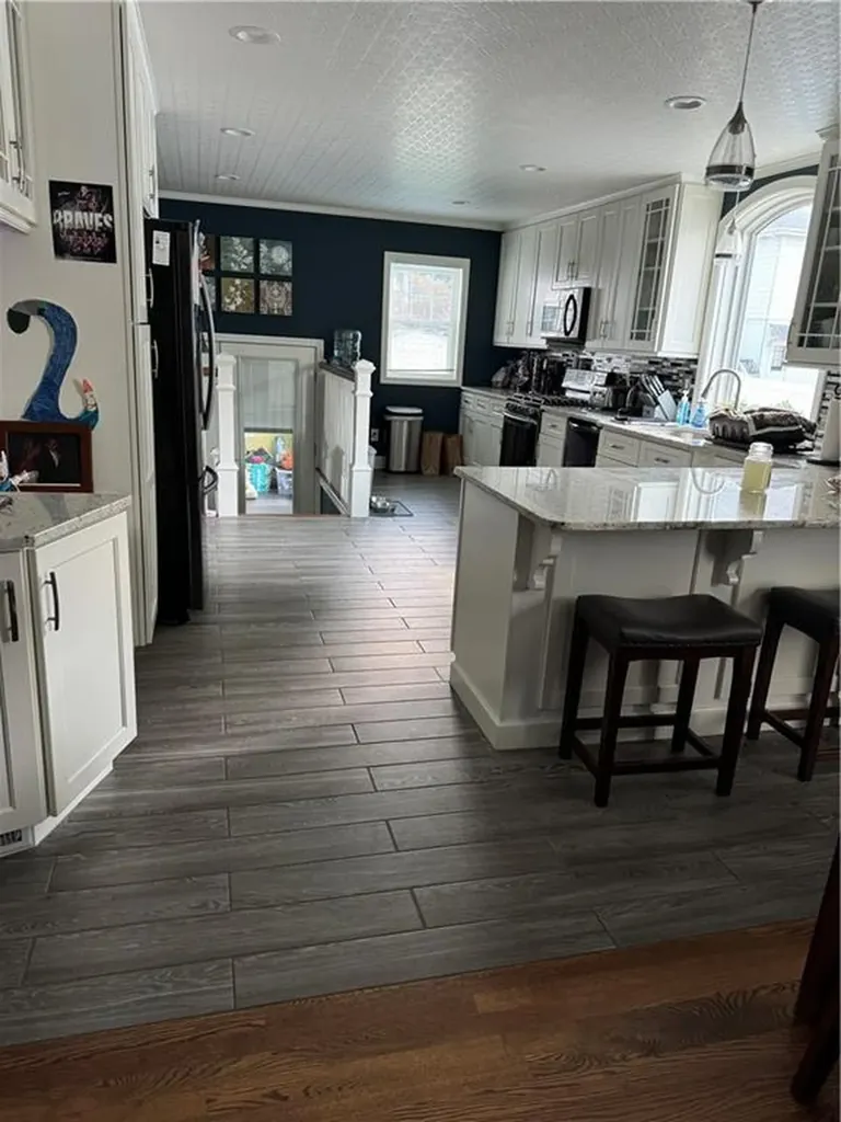605 607 Armistice Boulevard Pawtucket RI 02861