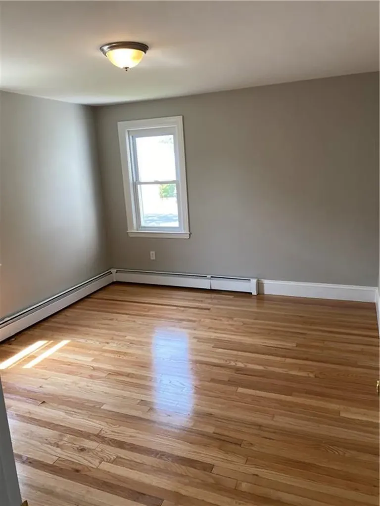 46 Farm Street Providence RI 02908