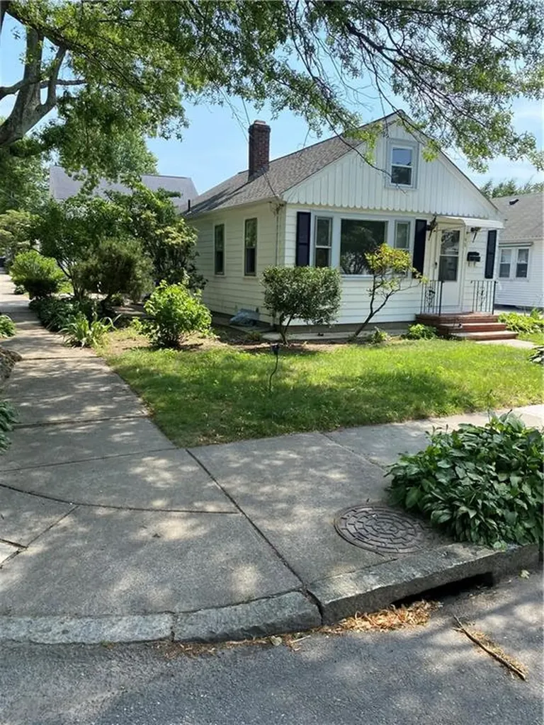 46 Farm Street Providence RI 02908