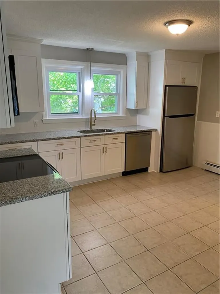 46 Farm Street Providence RI 02908