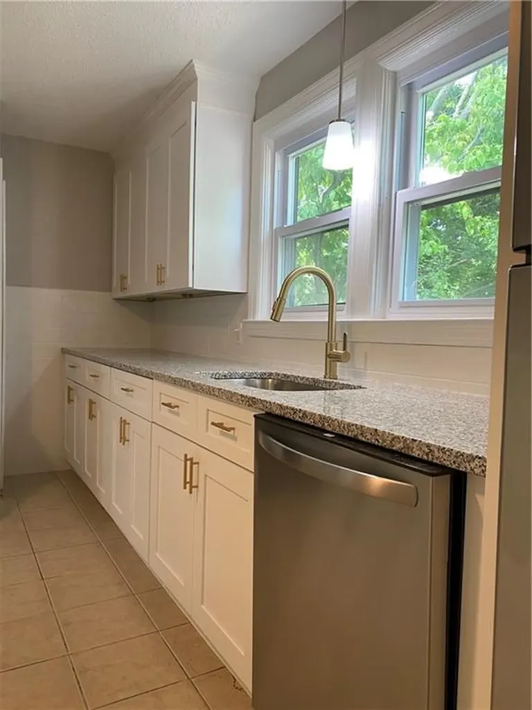 46 Farm Street Providence RI 02908