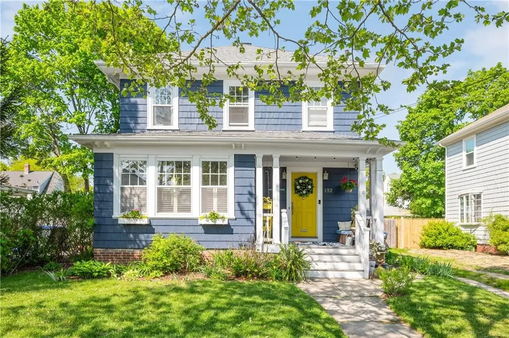 152 Modena Avenue Providence RI 02908